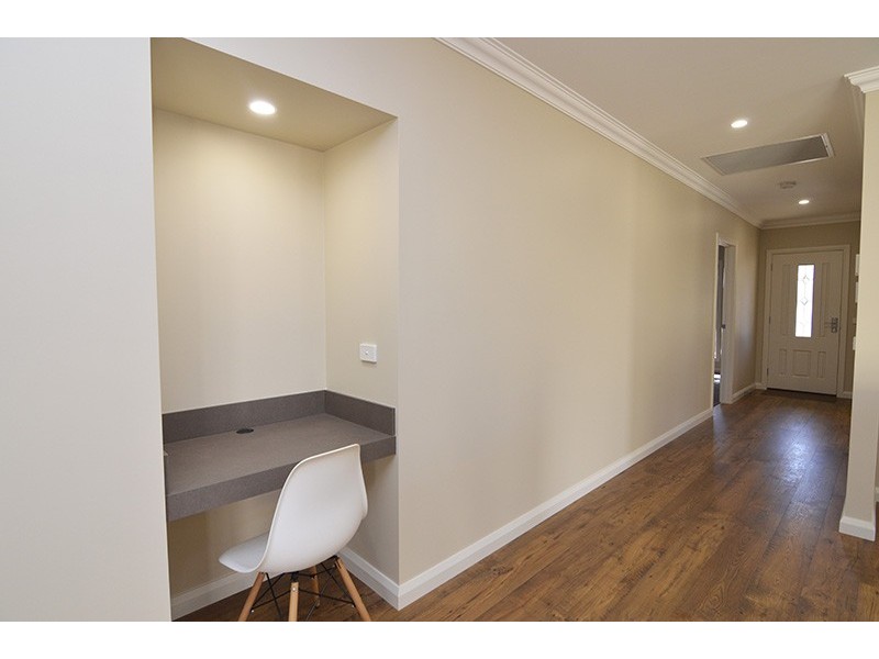 24 Anwyl Close, Mildura VIC 3500