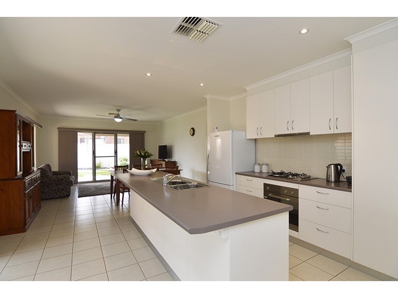 4 Lavender Rise, Red Cliffs VIC 3496