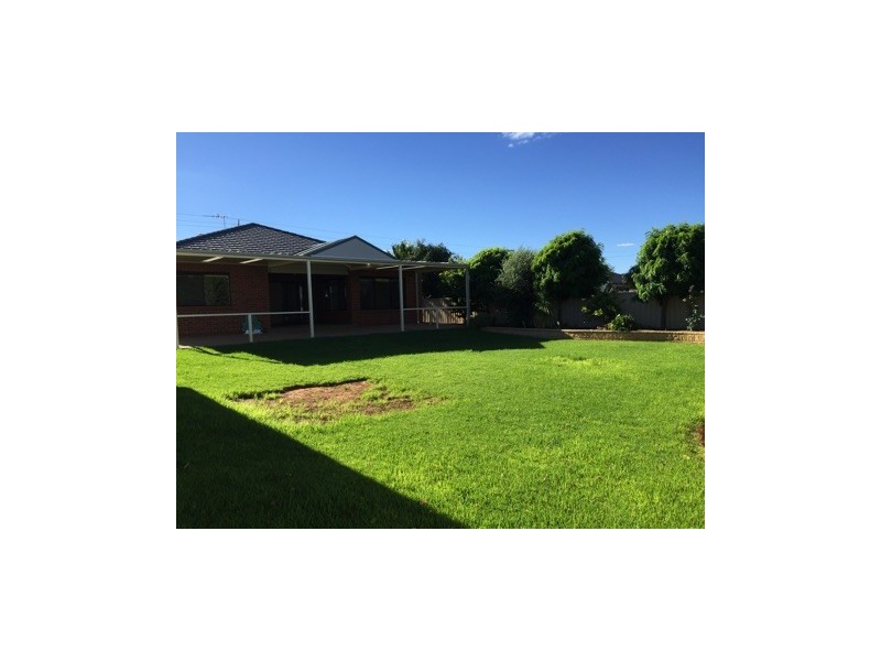 26 Melaleuca Street, Buronga NSW 2739