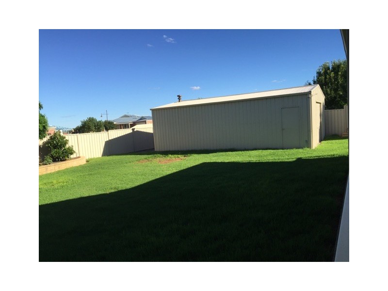 26 Melaleuca Street, Buronga NSW 2739