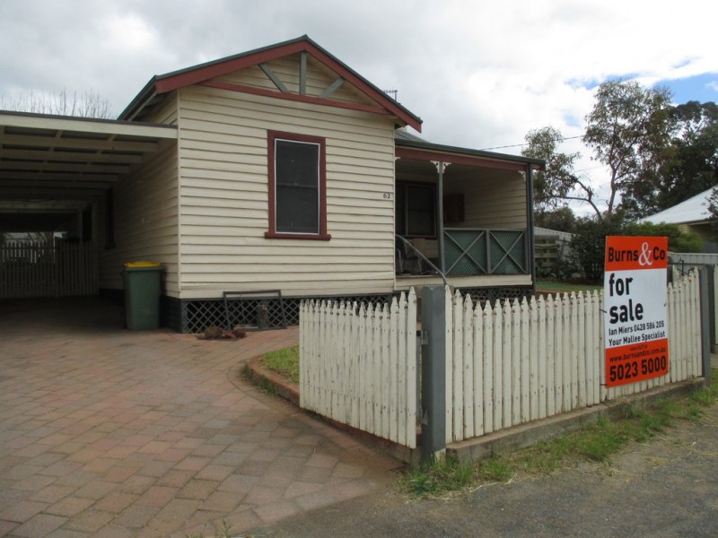 62 Rowe Street, Ouyen VIC 3490