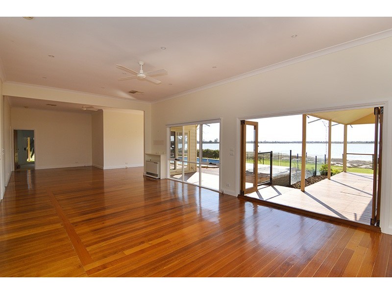 158 Seventeenth Street, Cabarita VIC 3505