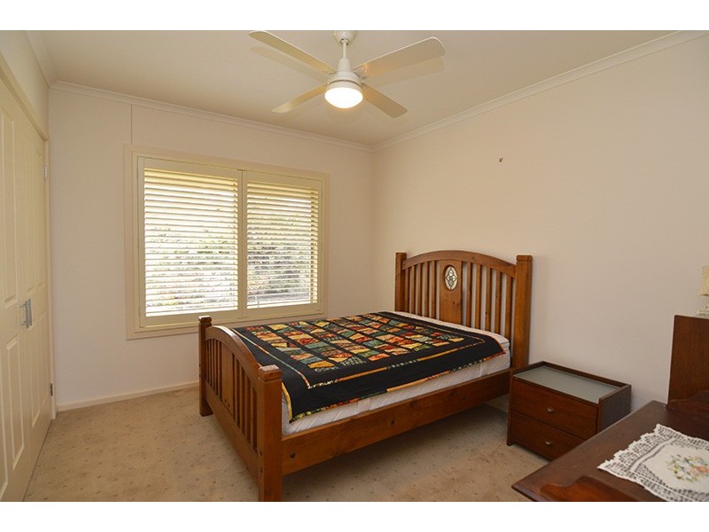 221 Koorlong Avenue, Nichols Point VIC 3501