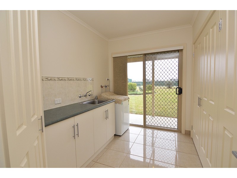 221 Koorlong Avenue, Nichols Point VIC 3501