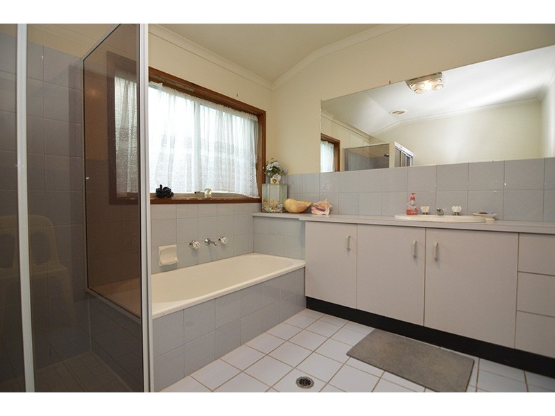 16 McKay Place, Mildura VIC 3500