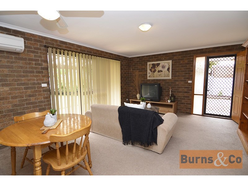 1/8 Riverview Drive, Dareton NSW 2717