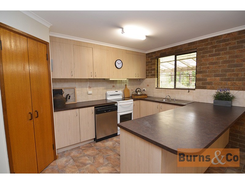 1/8 Riverview Drive, Dareton NSW 2717