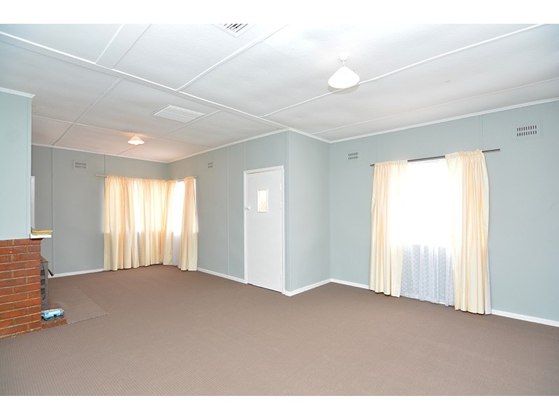 83 Tapio Street, Dareton NSW 2717