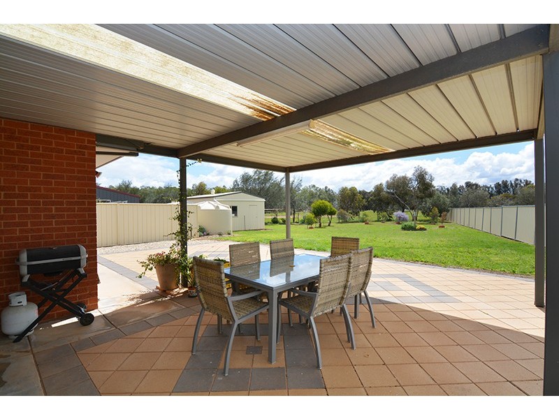 13 Suffolk Drive, Mildura VIC 3500
