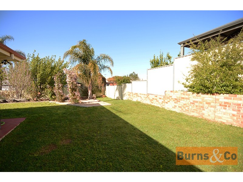176 Pitman Avenue, Buronga NSW 2739