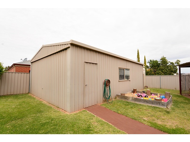 1 Colombard Court, Irymple VIC 3498