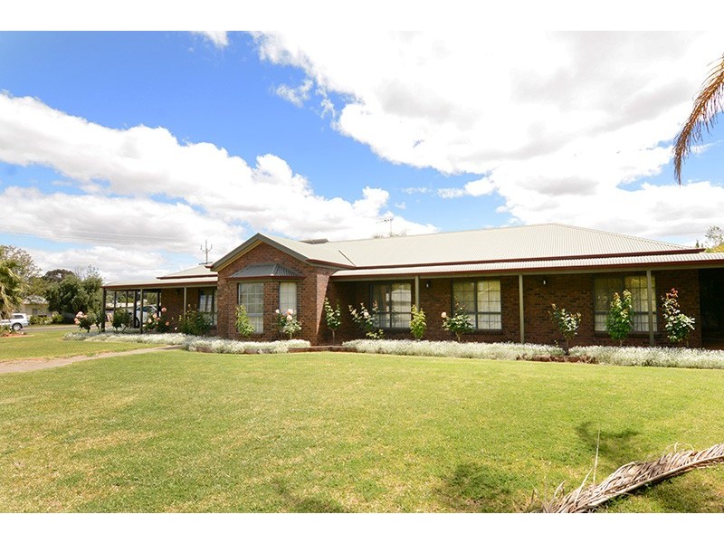 28 Wood Street, Gol Gol NSW 2738