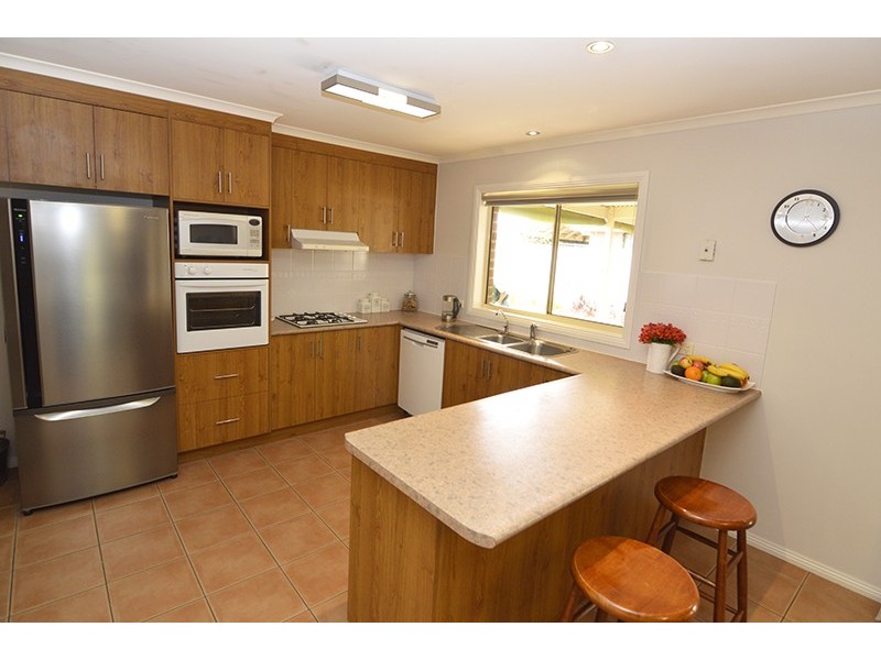 18 Belleview Drive, Irymple VIC 3498