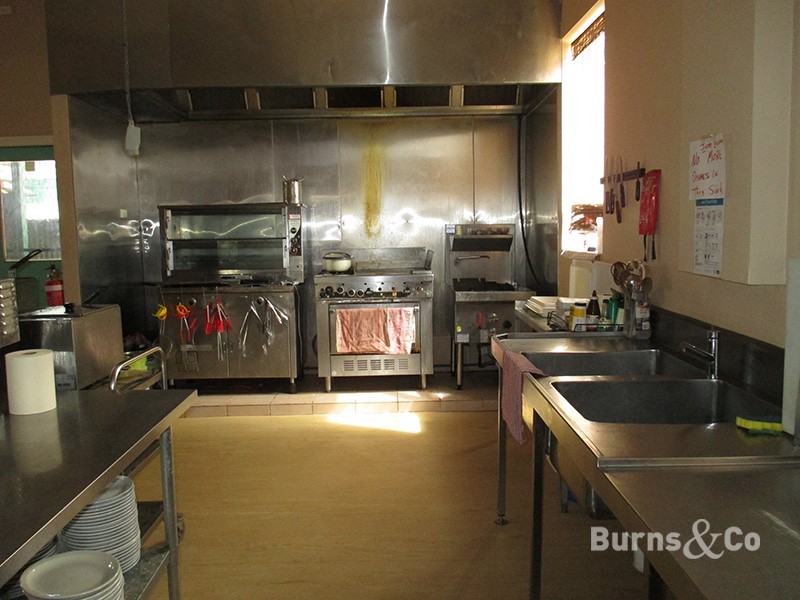 Underbool Hotel, Underbool VIC 3509