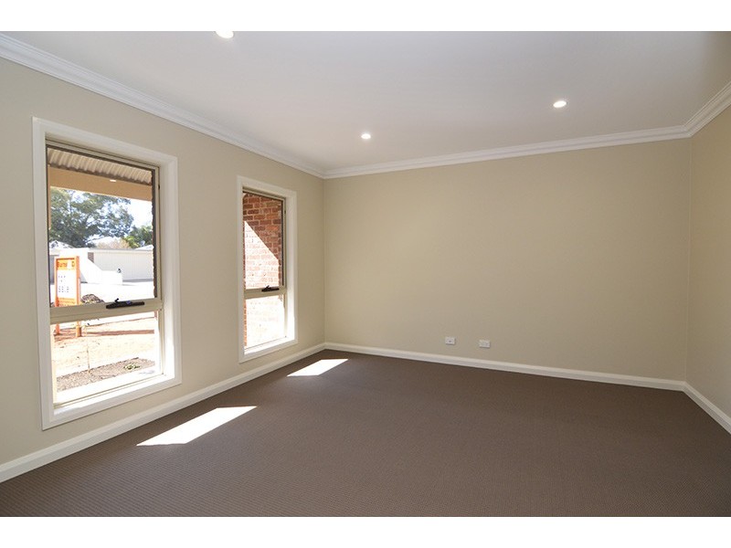 24 Anwyl Close, Mildura VIC 3500