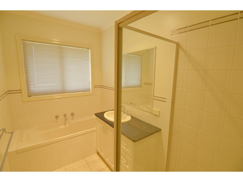 1a Robert Court, Gol Gol NSW 2738