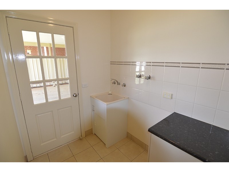 1a Robert Court, Gol Gol NSW 2738