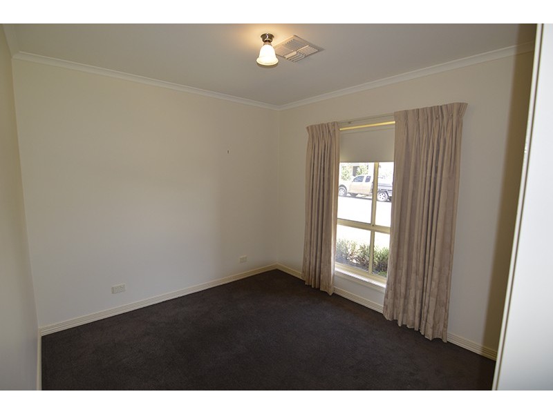1a Robert Court, Gol Gol NSW 2738