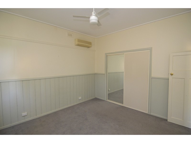 25 Gregory Street, Ouyen VIC 3490