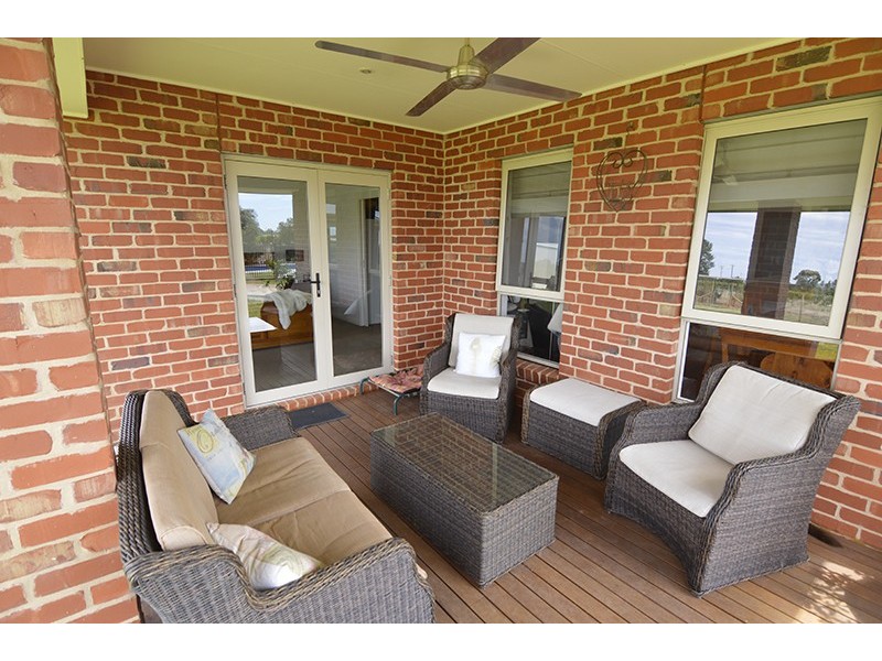 379 Fifth Street, Merbein VIC 3505