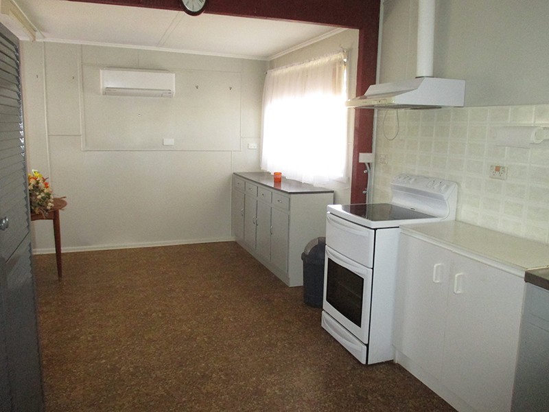 105 Sutcliff Street, Sea Lake VIC 3533