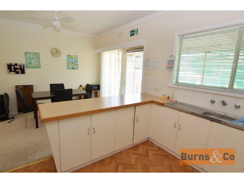 16 Neilpo Street, Dareton NSW 2717