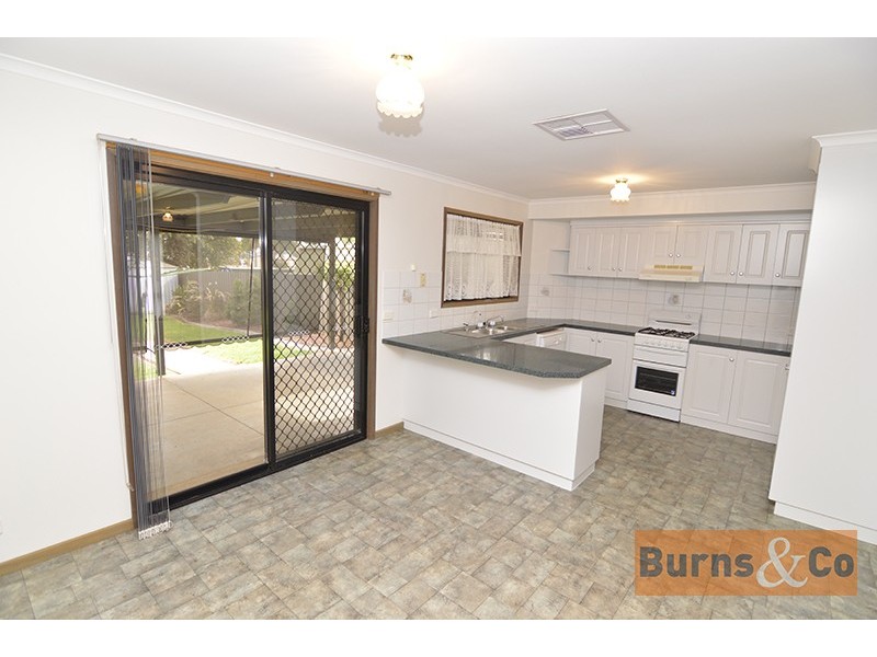 32 Elouera Drive, Irymple VIC 3498