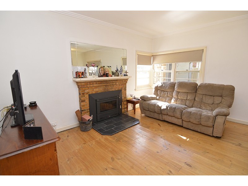 8 Valencia Avenue, Mildura VIC 3500