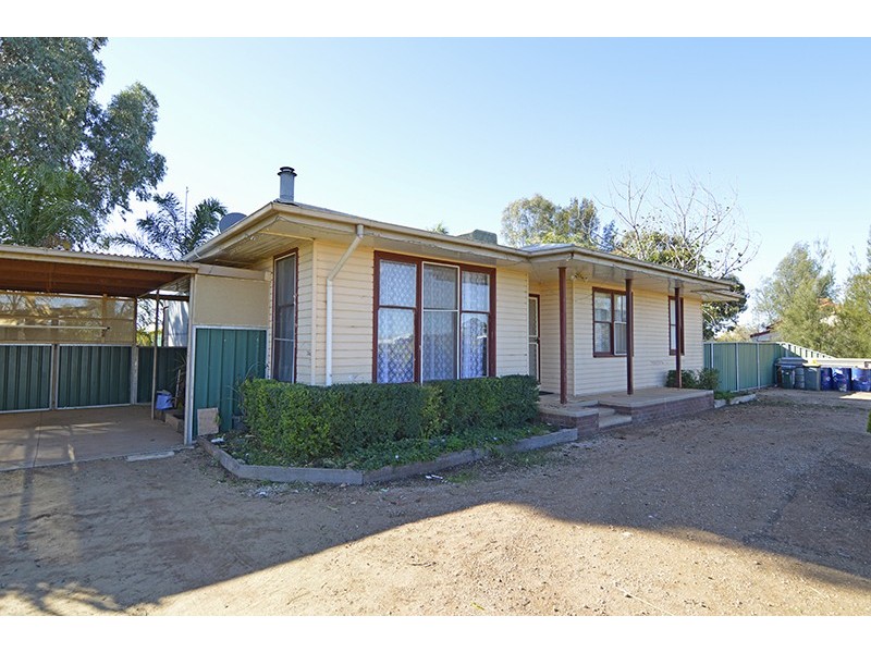 15 Dumosa Street, Red Cliffs VIC 3496