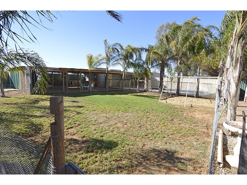 15 Dumosa Street, Red Cliffs VIC 3496