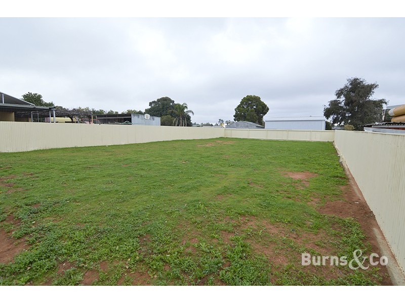 30-32 Adelaide Street, Gol Gol NSW 2738