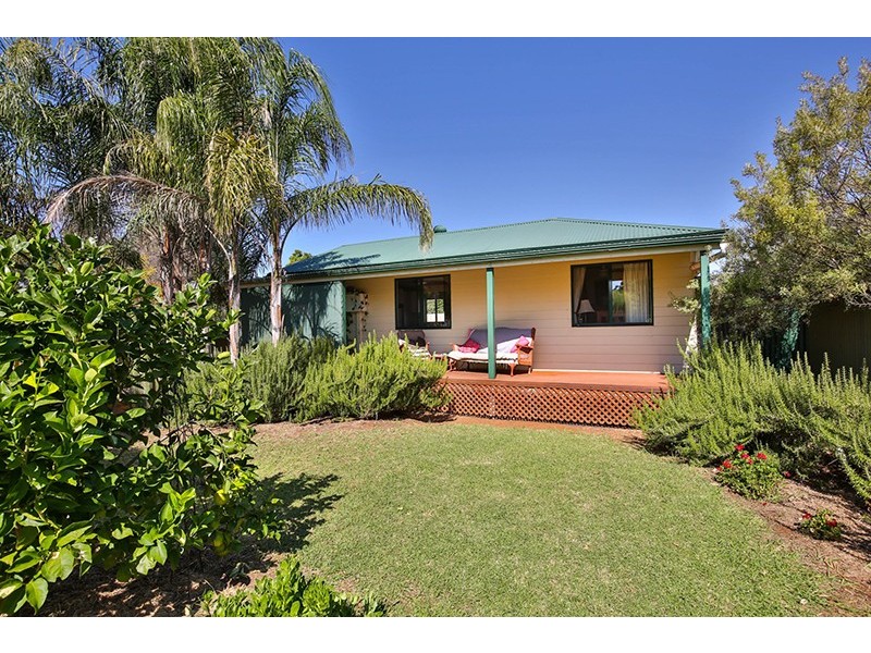 15 Stuart Avenue, Mildura VIC 3500