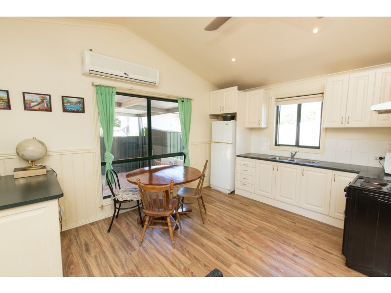 15 Stuart Avenue, Mildura VIC 3500