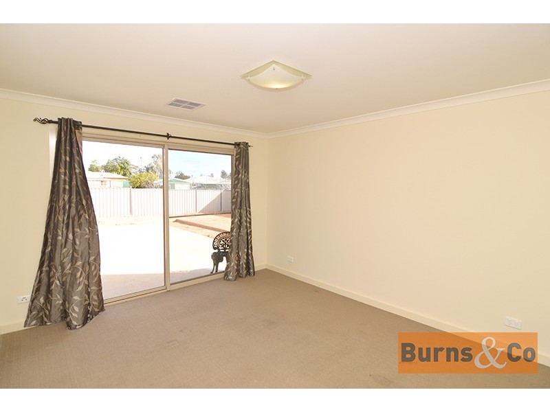 5 Anniversary Drive, Robinvale VIC 3549