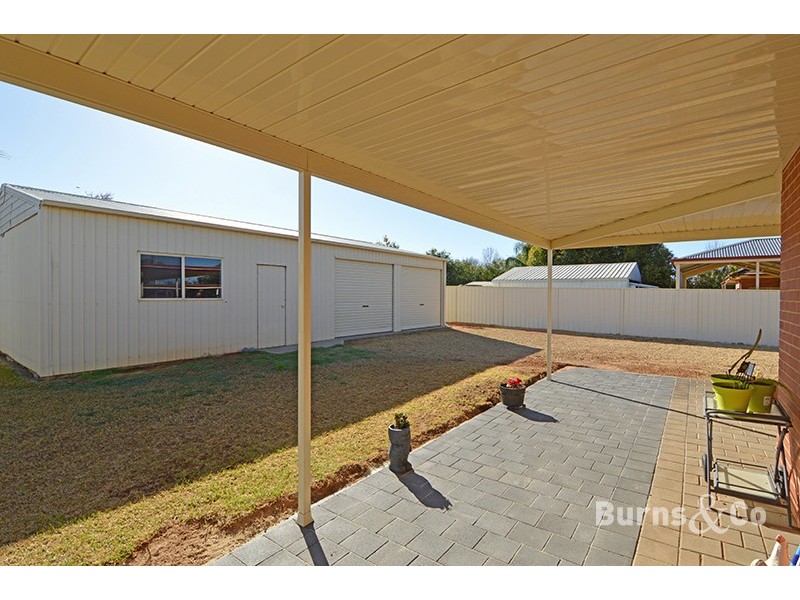 10 Wood Street, Gol Gol NSW 2738