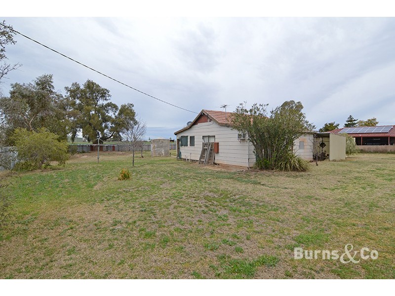 20 Latrobe Avenue, Red Cliffs VIC 3496