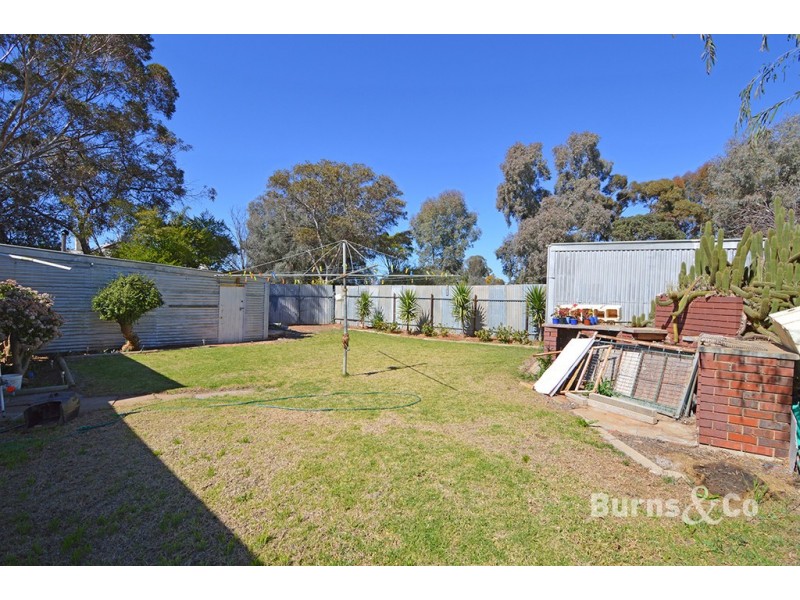 12 Third Street, Merbein VIC 3505