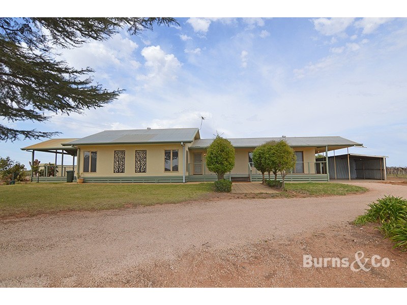 250 Pitman Avenue, Gol Gol NSW 2738