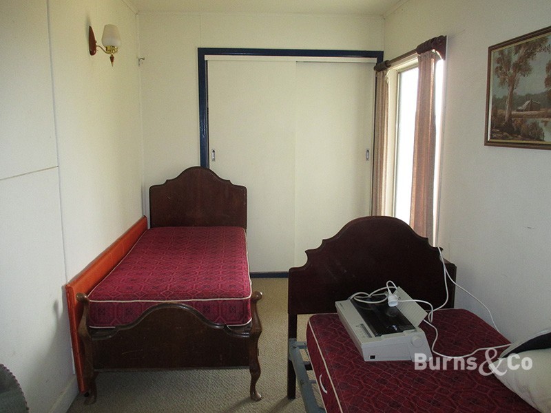 4 Coustley Avenue, Ouyen VIC 3490