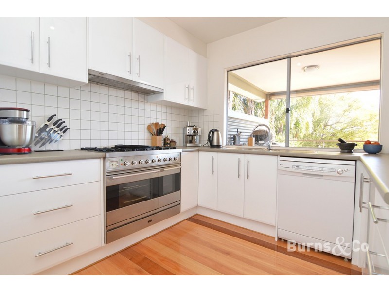 36 Riverview Drive, Dareton NSW 2717