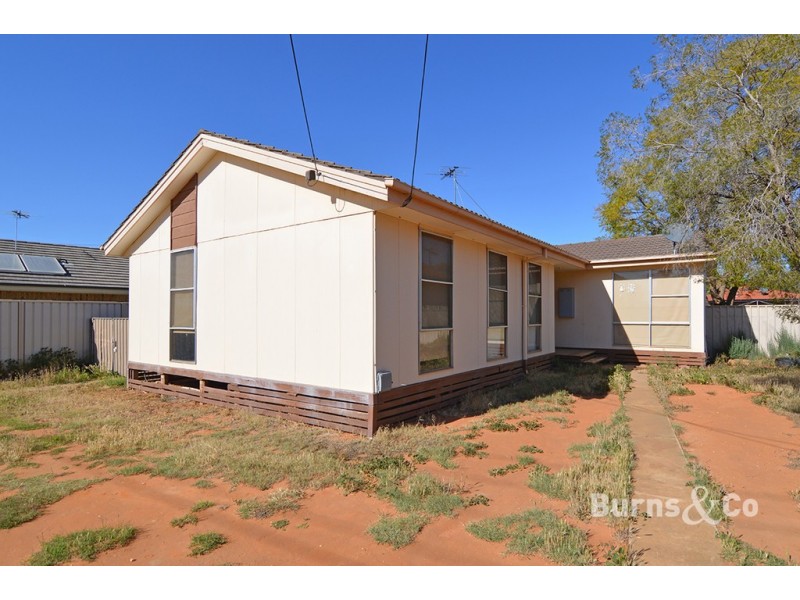 2 Alkira Place, Mildura VIC 3500