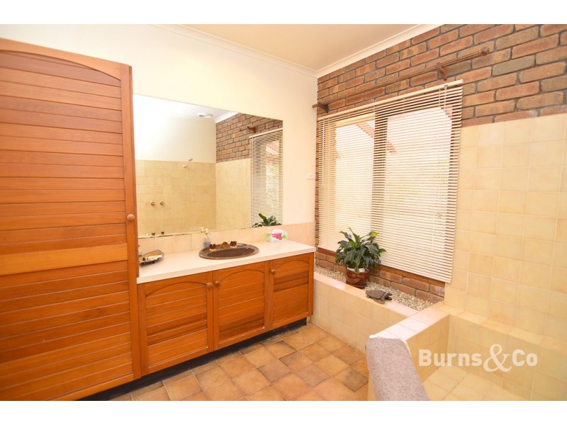 44 Ginquam Avenue, Nichols Point VIC 3501