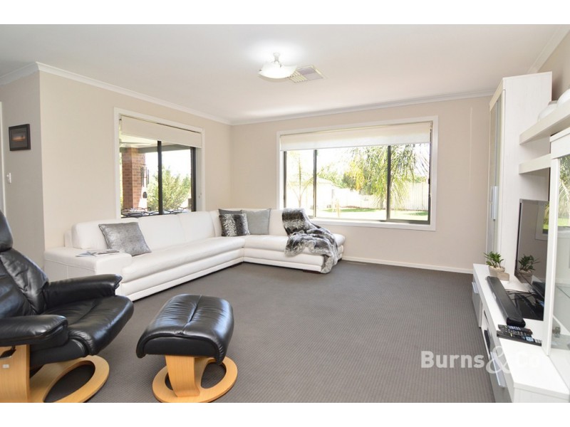 22 Casuarina Way, Buronga NSW 2739