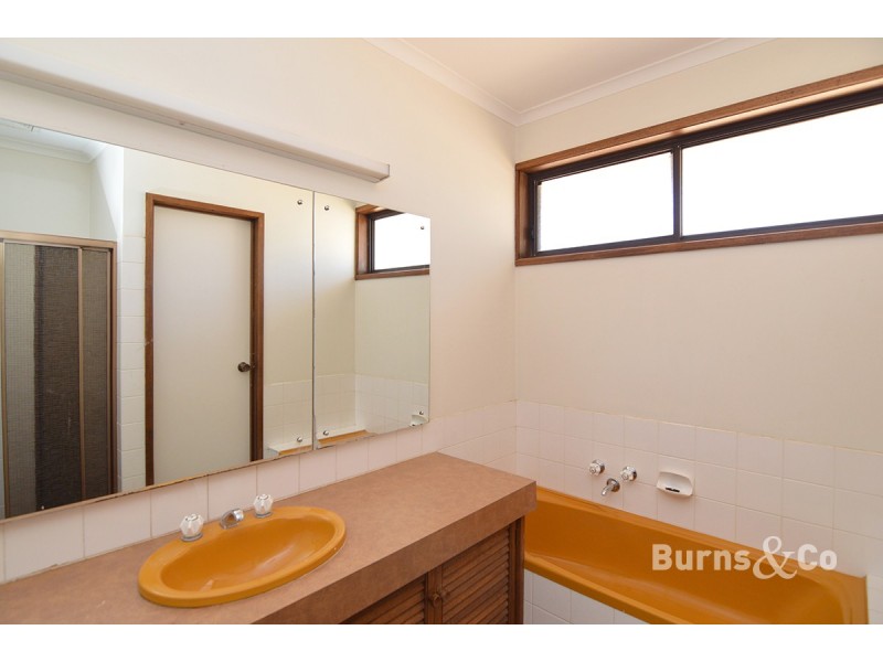 16 Acacia Drive, Mildura VIC 3500