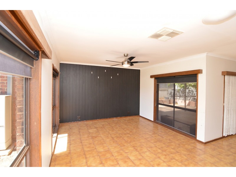 16 Acacia Drive, Mildura VIC 3500