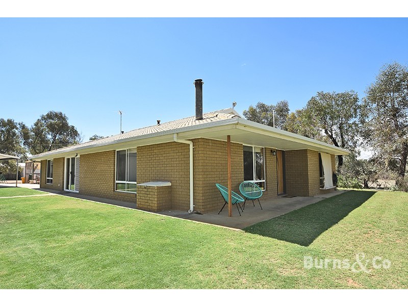 30 Little Manly Lane, Curlwaa NSW 2648
