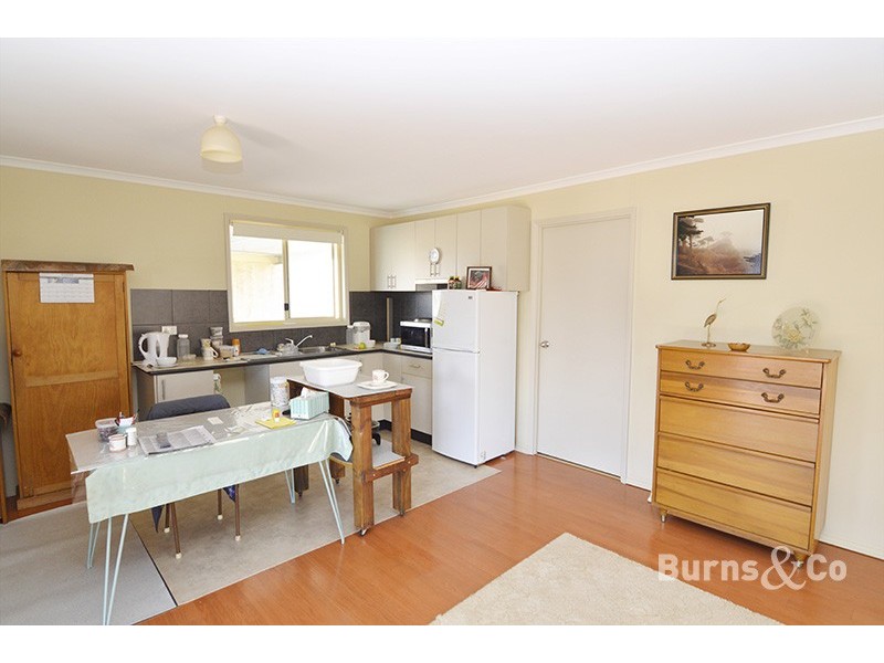 Cabin 2 Sunraysia Holiday Park, Mildura VIC 3500