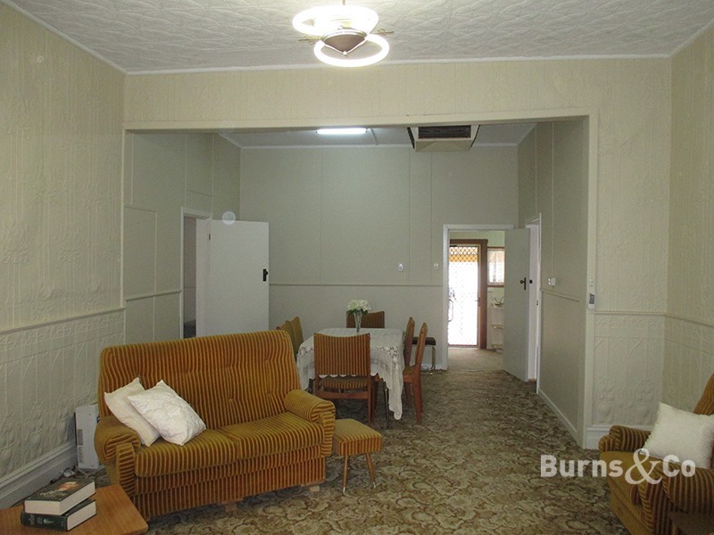 10 Mitchell Street, Ouyen VIC 3490