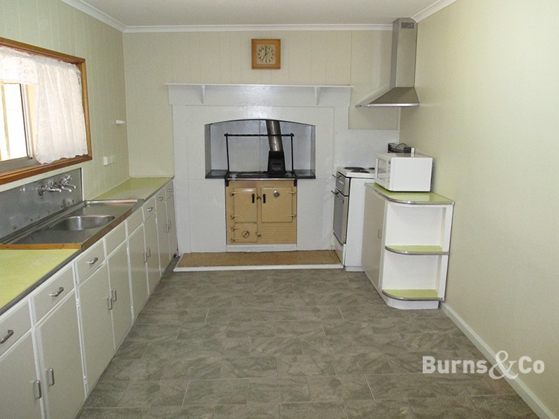 10 Mitchell Street, Ouyen VIC 3490