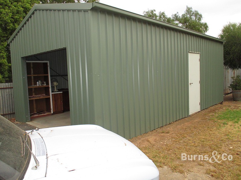 10 Mitchell Street, Ouyen VIC 3490